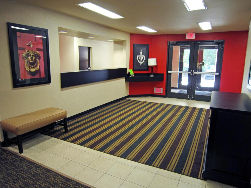 Room image 5